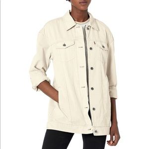 Levi’s Longline Trucker Jacket